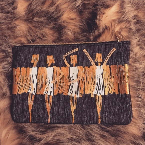 New Makeup Bundle - Picture 4 of 4